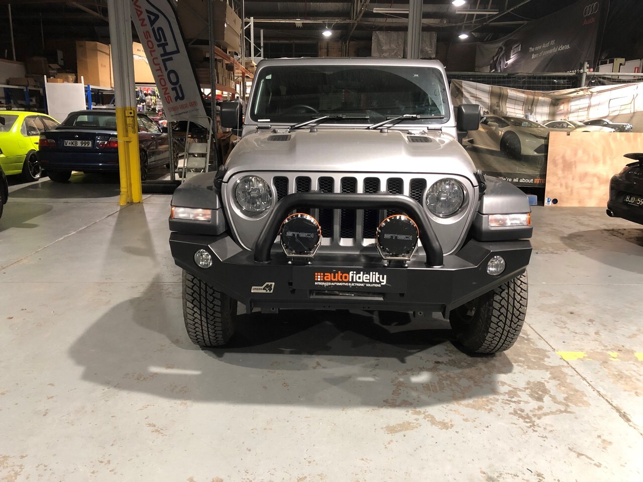 Uneek Front Bumper Bull Bar Jeep JL Wrangler & Gladiator 2019+