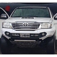 Rhino 4X4 Front bumper Bull Bar Toyota Hilux 2012 to 2015 Colour coded White 040