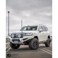Offroad Animal Predator Bull Bar for Toyota Land Cruiser 300 Series, 2021+