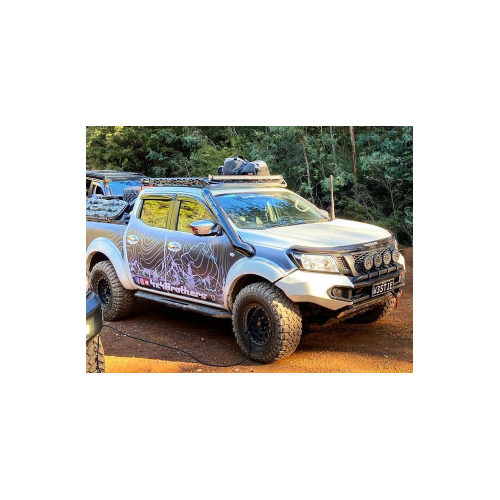 Nissan Navara NP300 Roof Rack – Alloy Platform Fits Nissan Navara NP300 (2015–2020) 